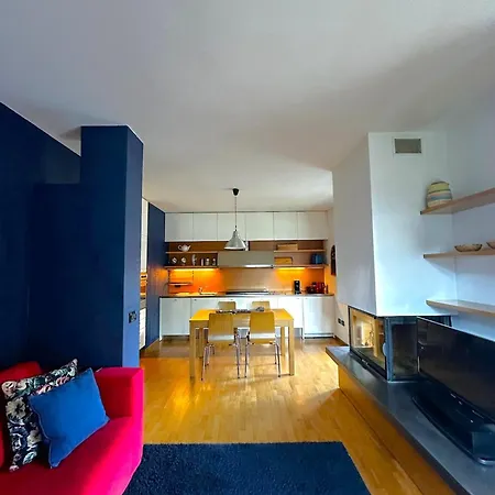 Blue Cepina Apartament *